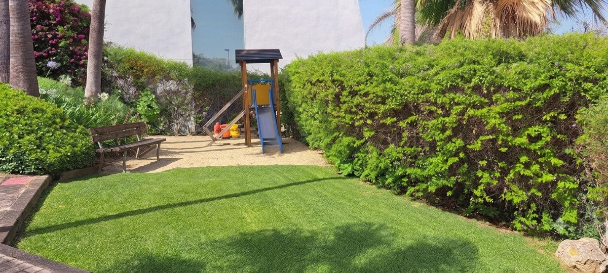 3 Bed Townhouse in San Enrique