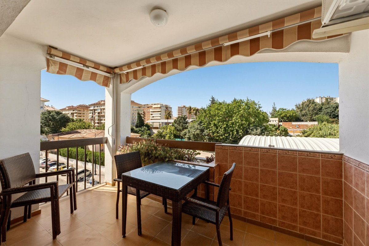 3 Bed Middle Floor Apartment in Fuengirola