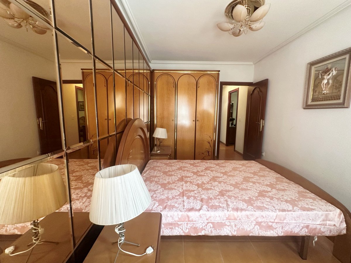 4 Bed Ground Floor Apartment in Torrevieja