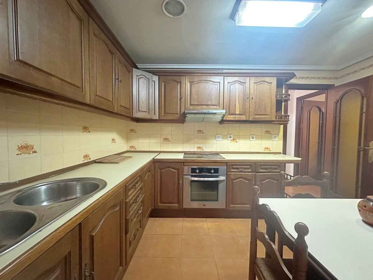 4 Bed Ground Floor Apartment in Torrevieja