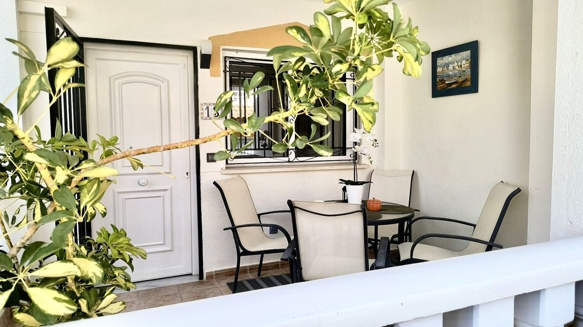 3 Bed Townhouse in Los Altos