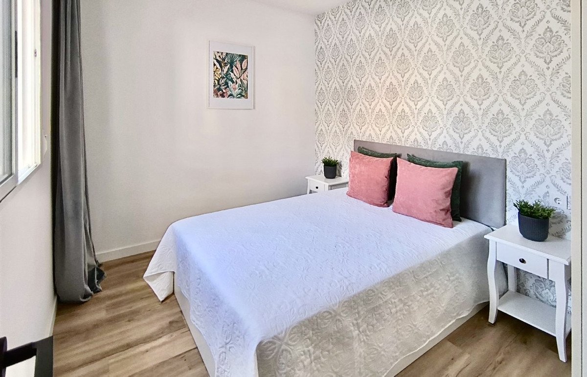3 Bed Townhouse in Los Altos