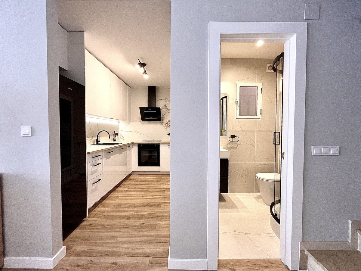 3 Bed Townhouse in Los Altos