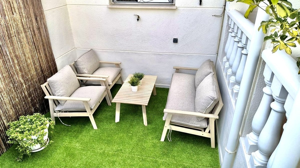3 Bed Townhouse in Los Altos