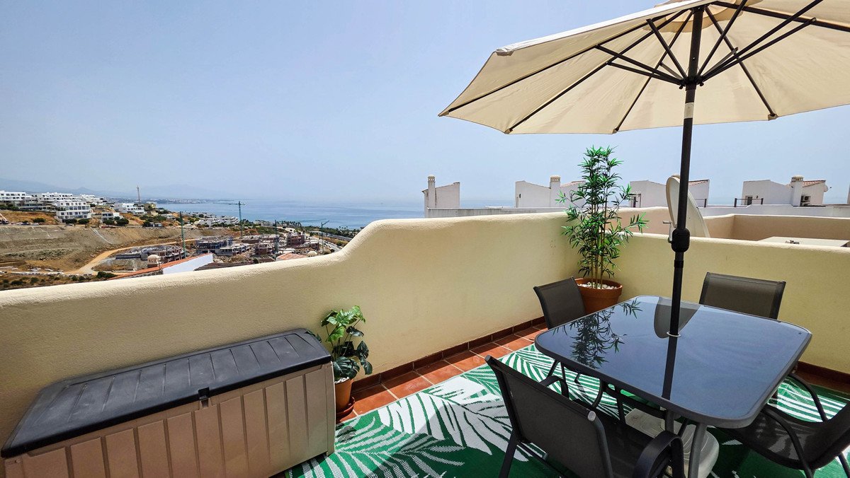 3 Bed Penthouse Duplex in Casares