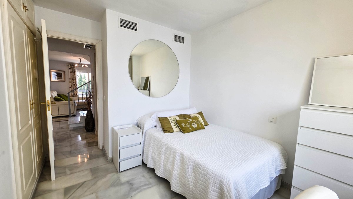 3 Bed Penthouse Duplex in Casares