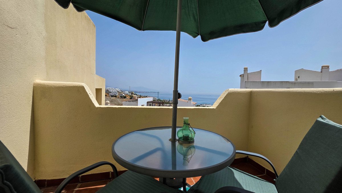 3 Bed Penthouse Duplex in Casares