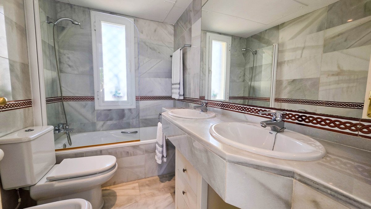 3 Bed Penthouse Duplex in Casares