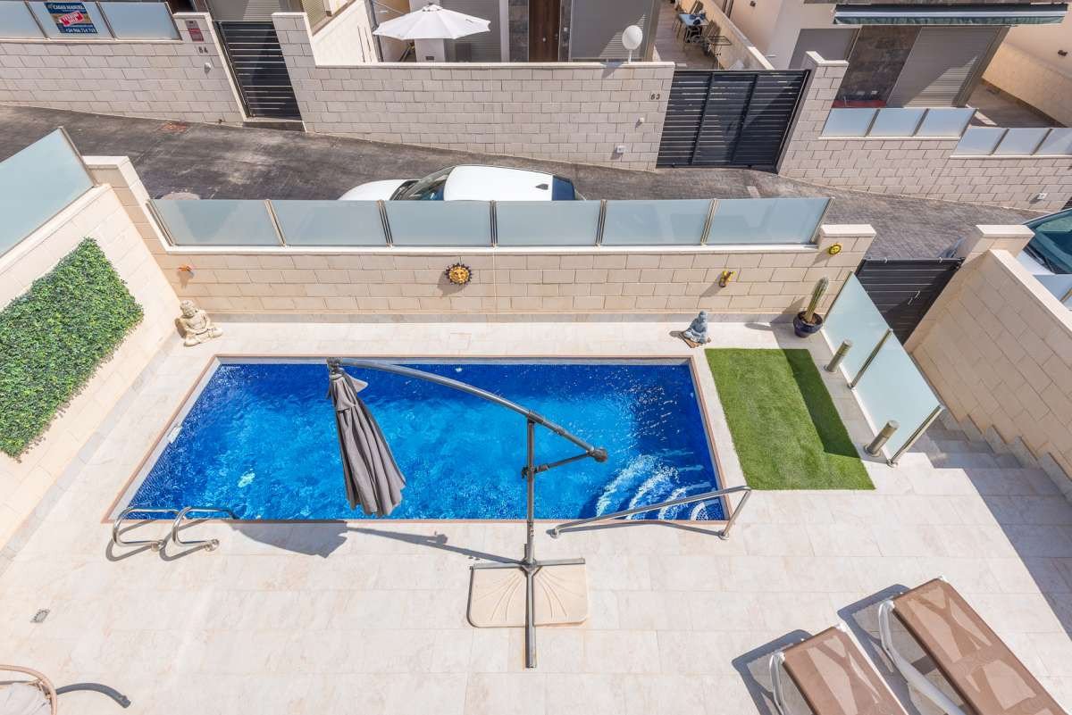 3 Bed Detached Villa in Orihuela Costa