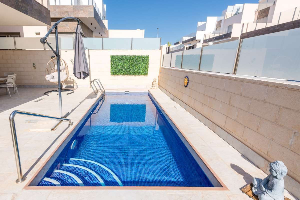 3 Bed Detached Villa in Orihuela Costa