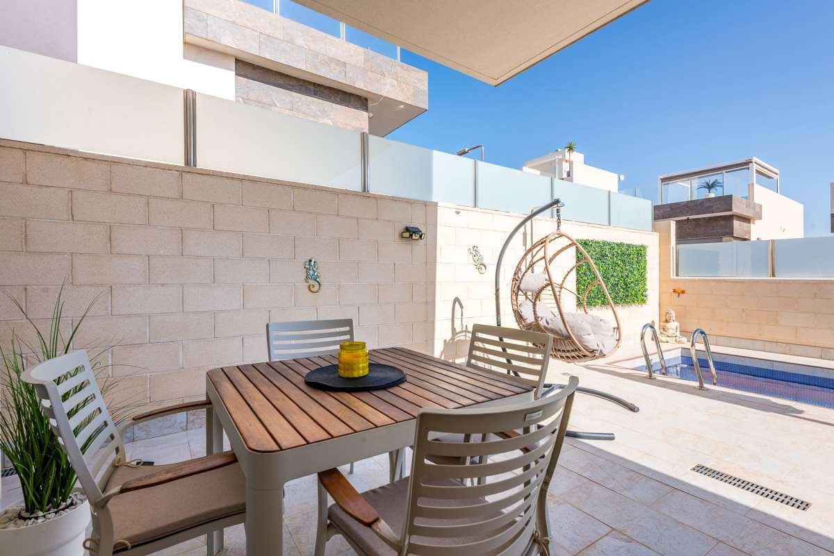 3 Bed Detached Villa in Orihuela Costa