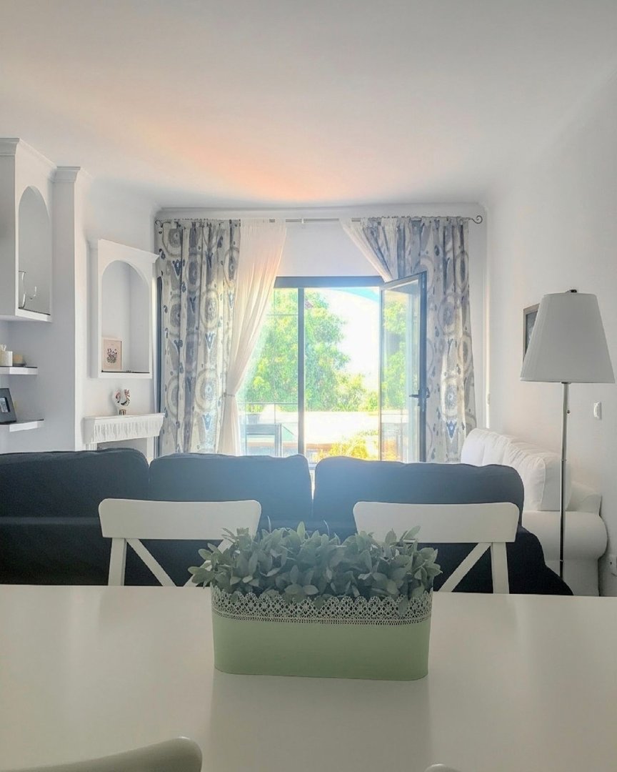 2 Bed Ground Floor Apartment in Miraflores