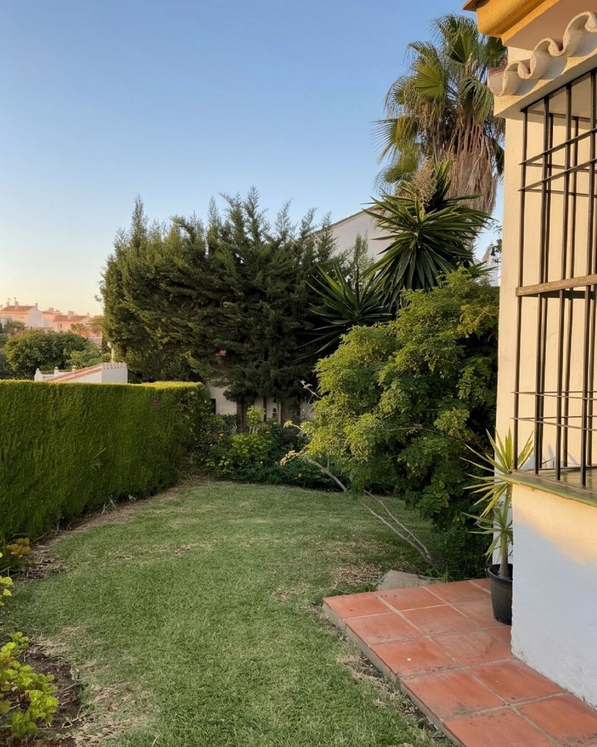 2 Bed Ground Floor Apartment in Miraflores