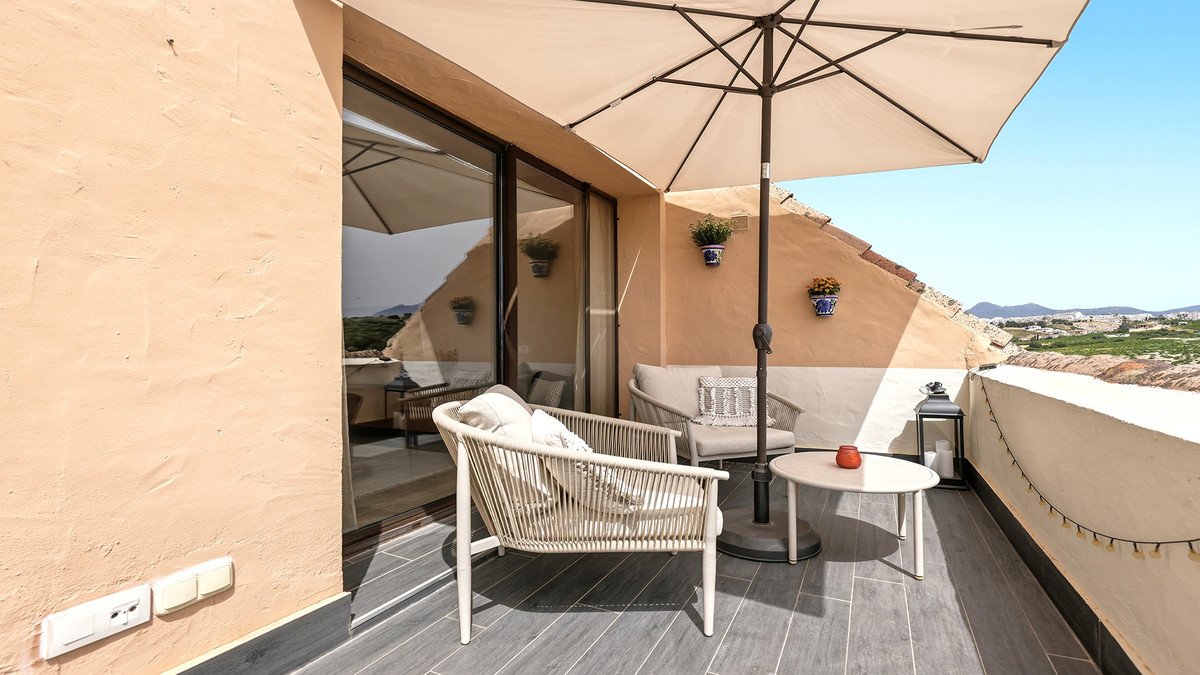 3 Bed Penthouse in La Duquesa