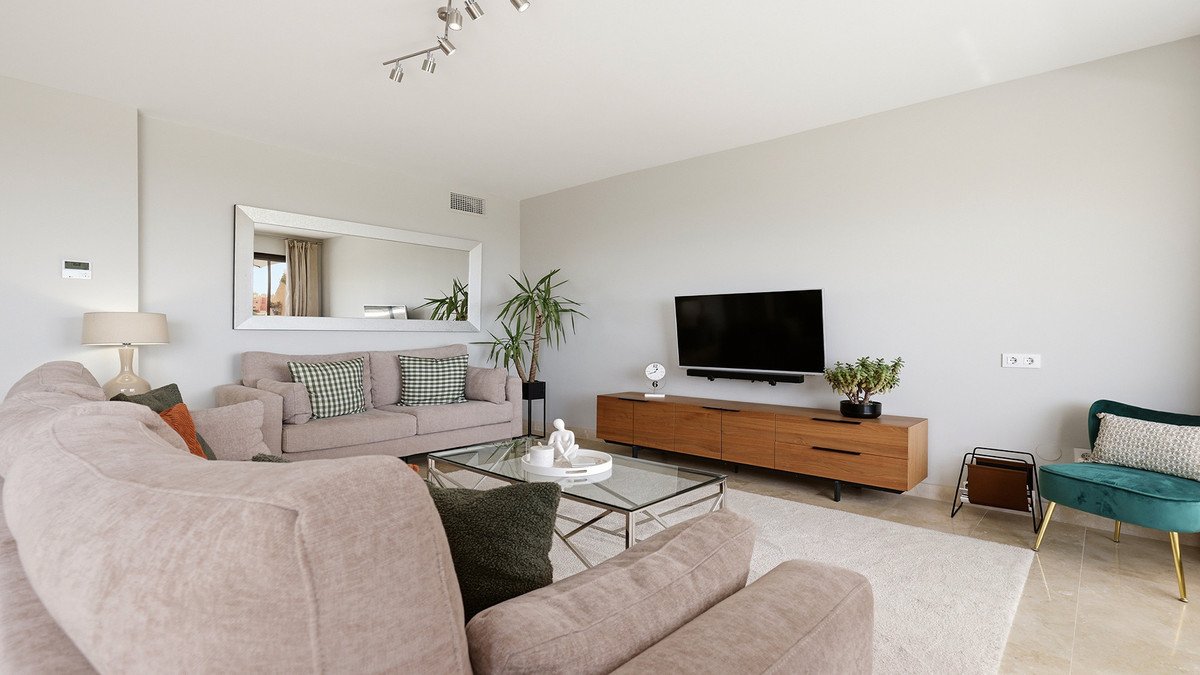 3 Bed Penthouse in La Duquesa