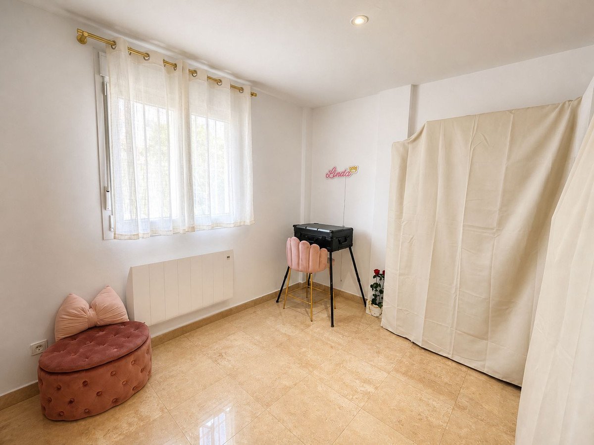 6 Bed Detached Villa in Manilva