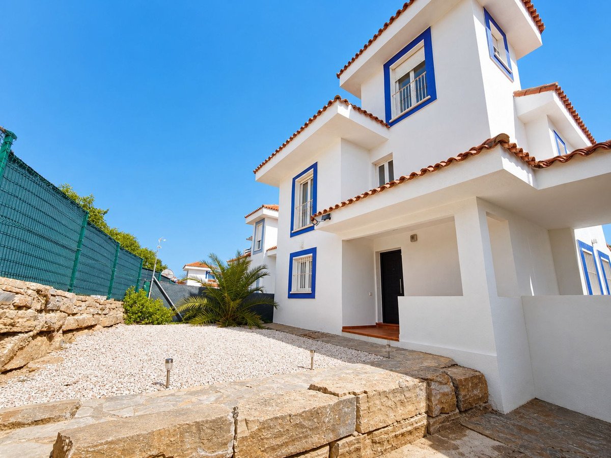 6 Bed Detached Villa in Manilva