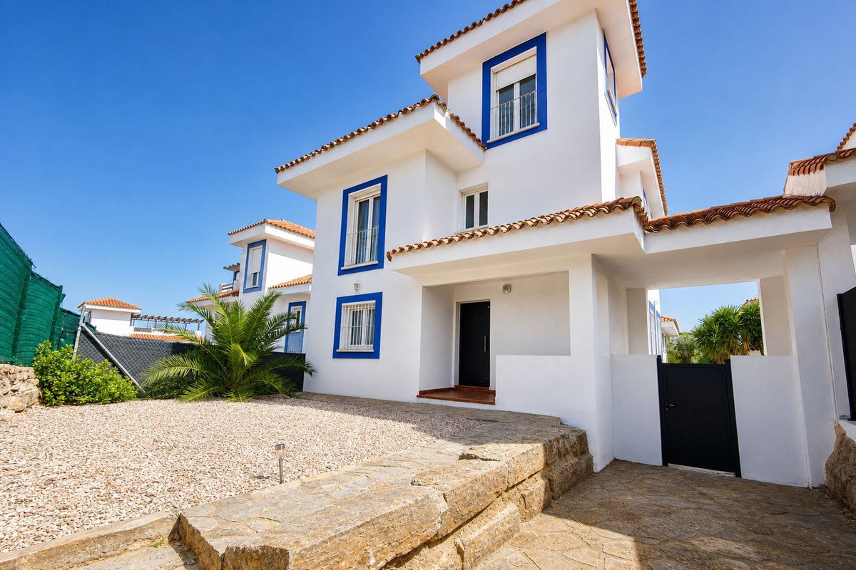 6 Bed Detached Villa in Manilva