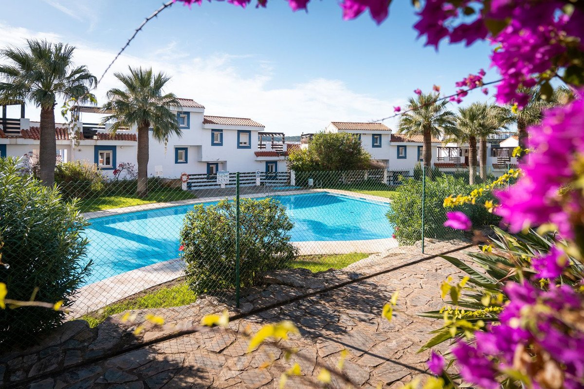 6 Bed Detached Villa in Manilva