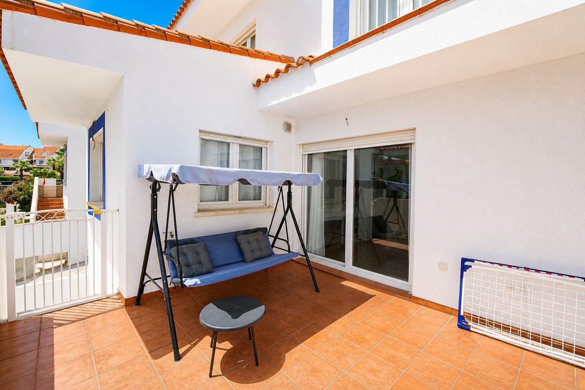 6 Bed Detached Villa in Manilva