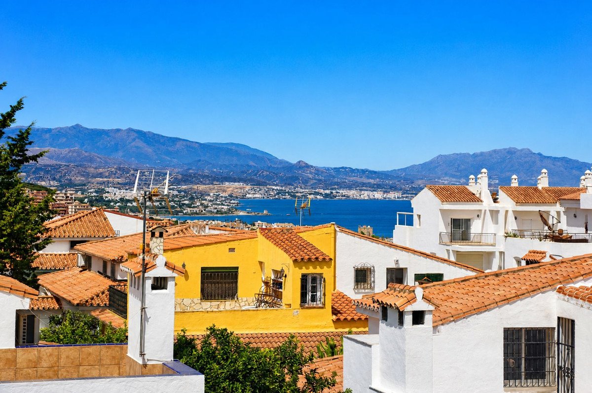 6 Bed Detached Villa in Manilva
