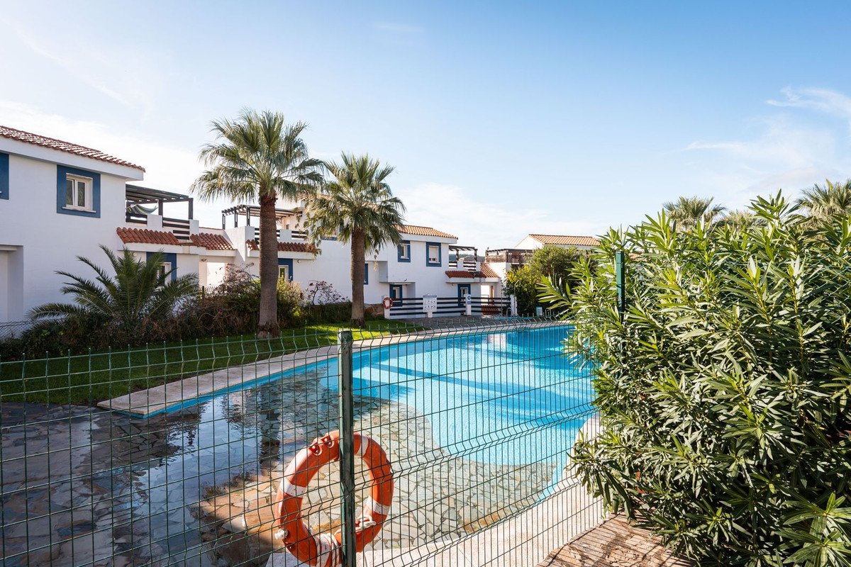 6 Bed Detached Villa in Manilva