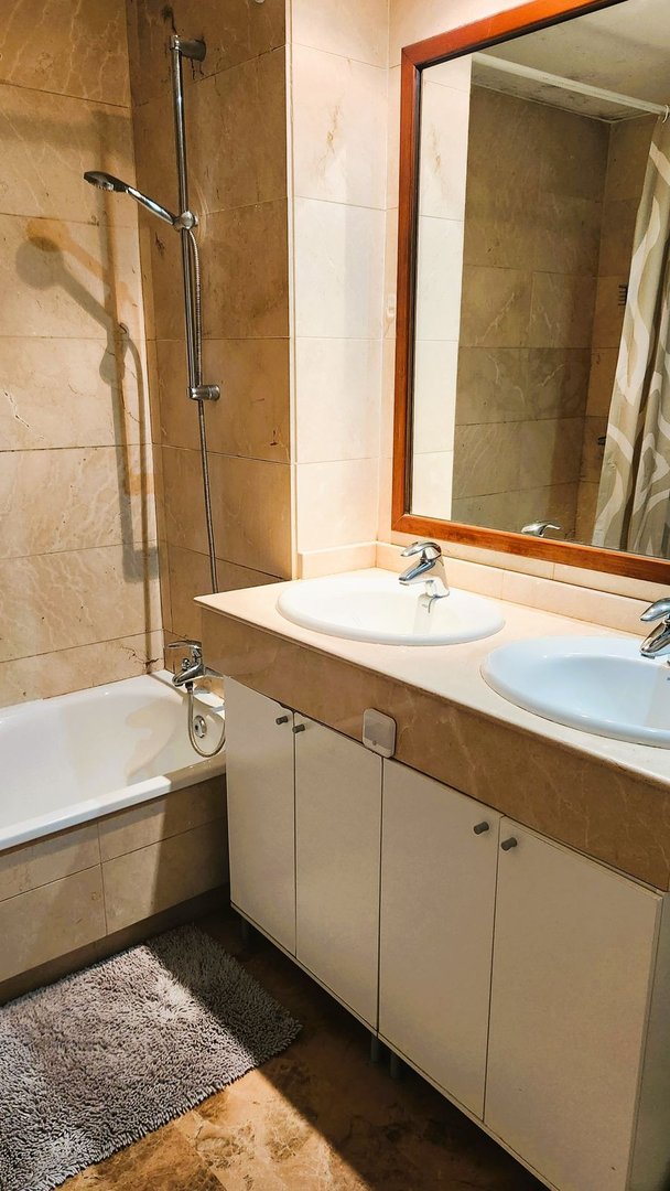 2 Bed Middle Floor Apartment in San Pedro de Alcántara