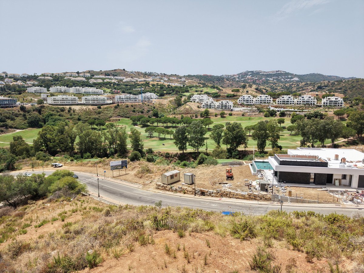 4 Bed Residential Plot in La Cala Golf