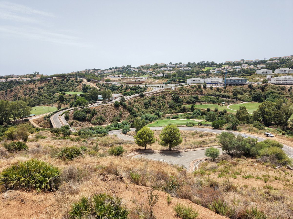 4 Bed Residential Plot in La Cala Golf