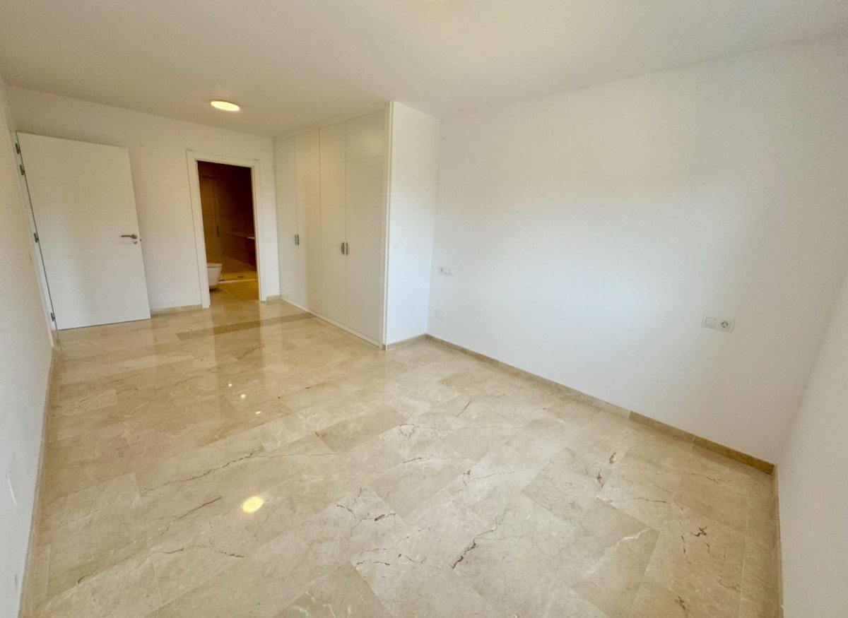 3 Bed Middle Floor Apartment in Atalaya