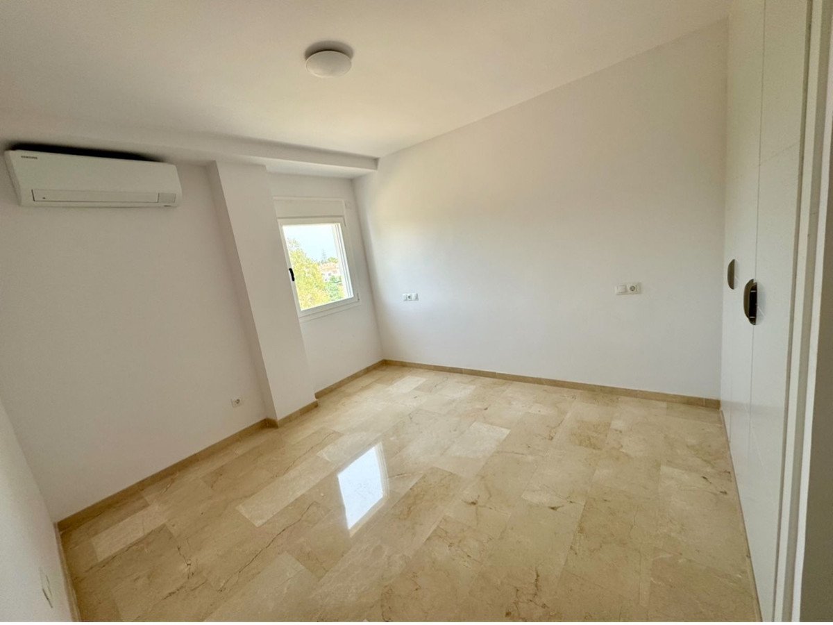 3 Bed Middle Floor Apartment in Atalaya