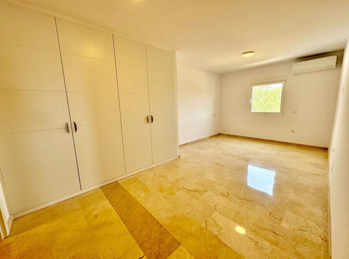 3 Bed Middle Floor Apartment in Atalaya