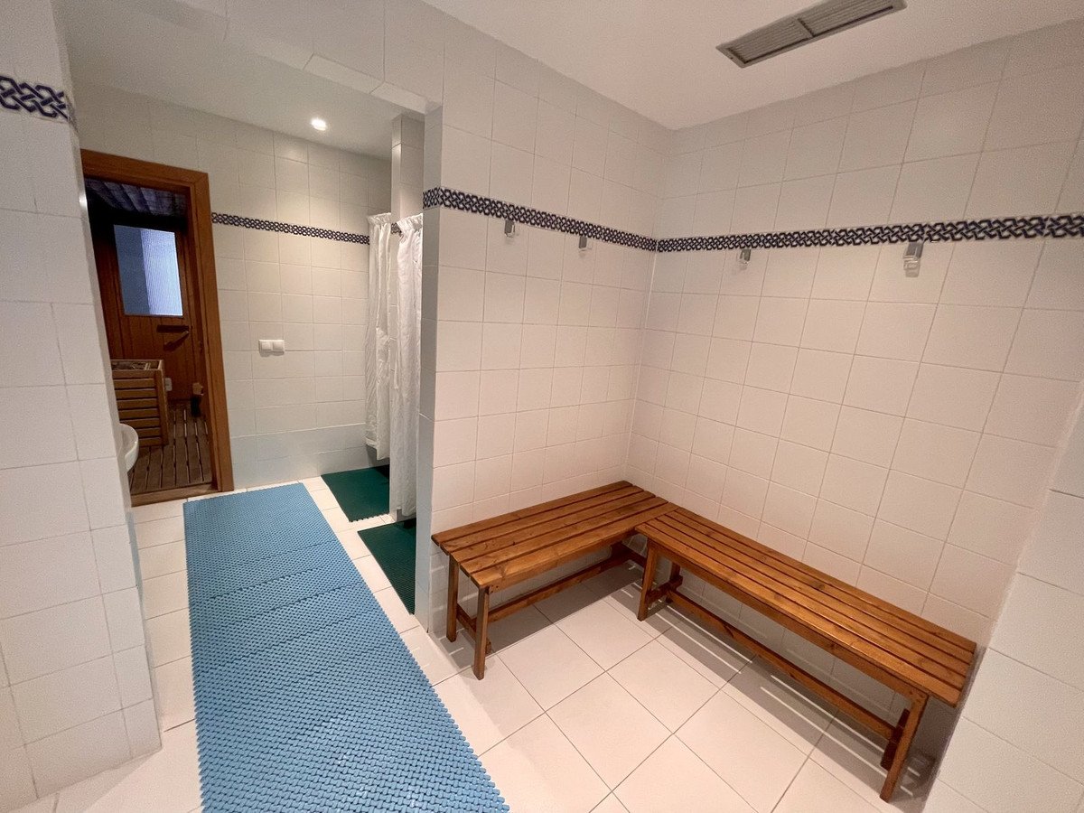 3 Bed Middle Floor Apartment in Atalaya