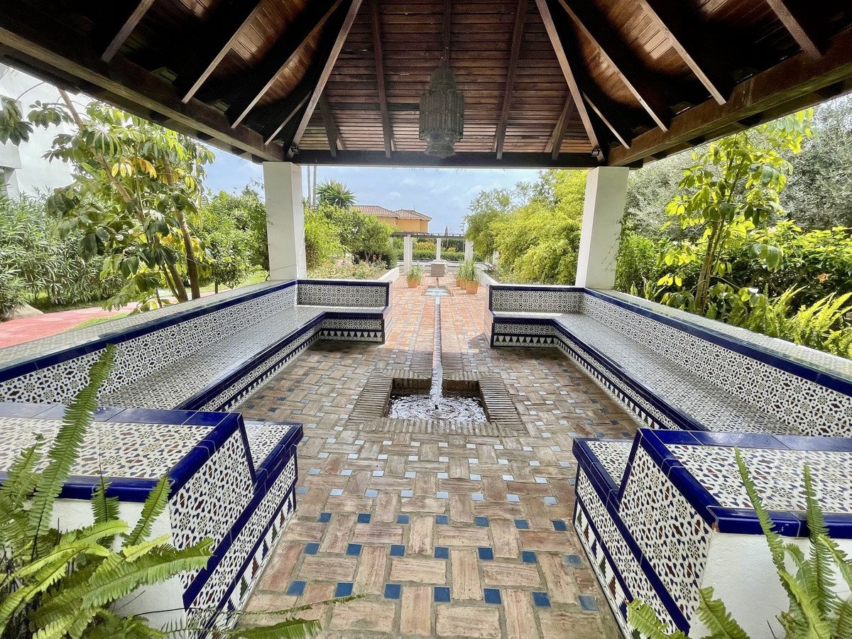 3 Bed Middle Floor Apartment in Atalaya