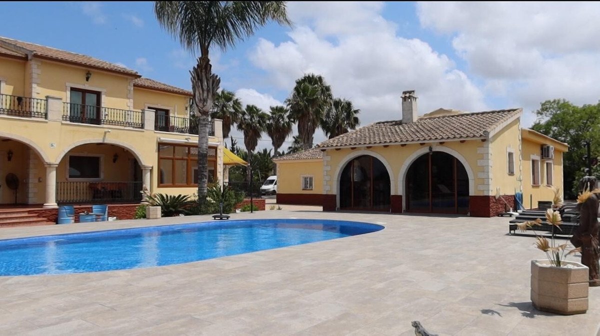 4 Bed Finca - Cortijo in Orihuela