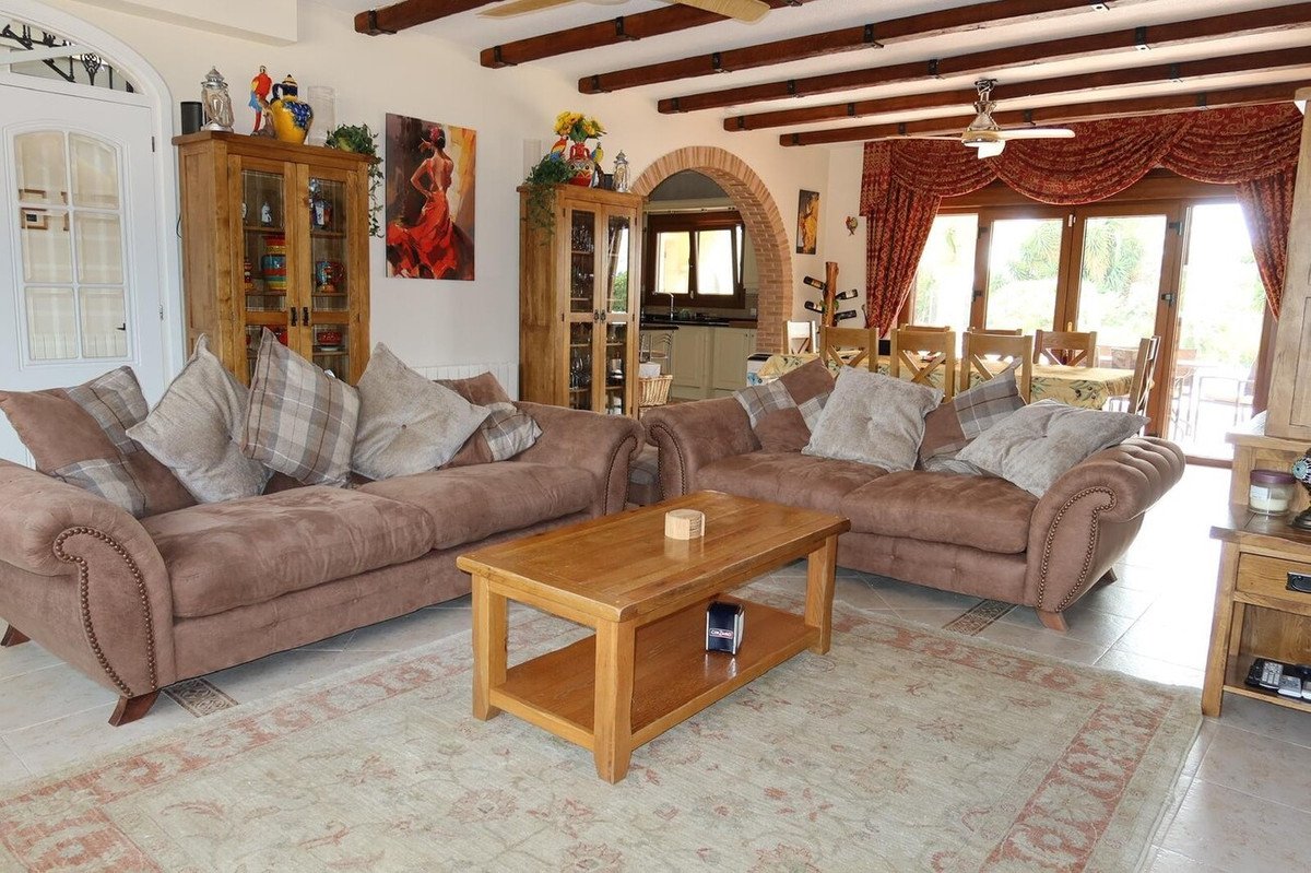 4 Bed Finca - Cortijo in Orihuela