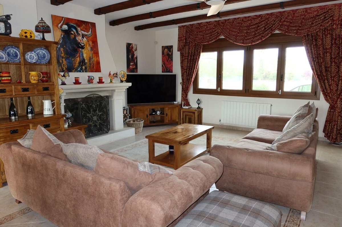 4 Bed Finca - Cortijo in Orihuela