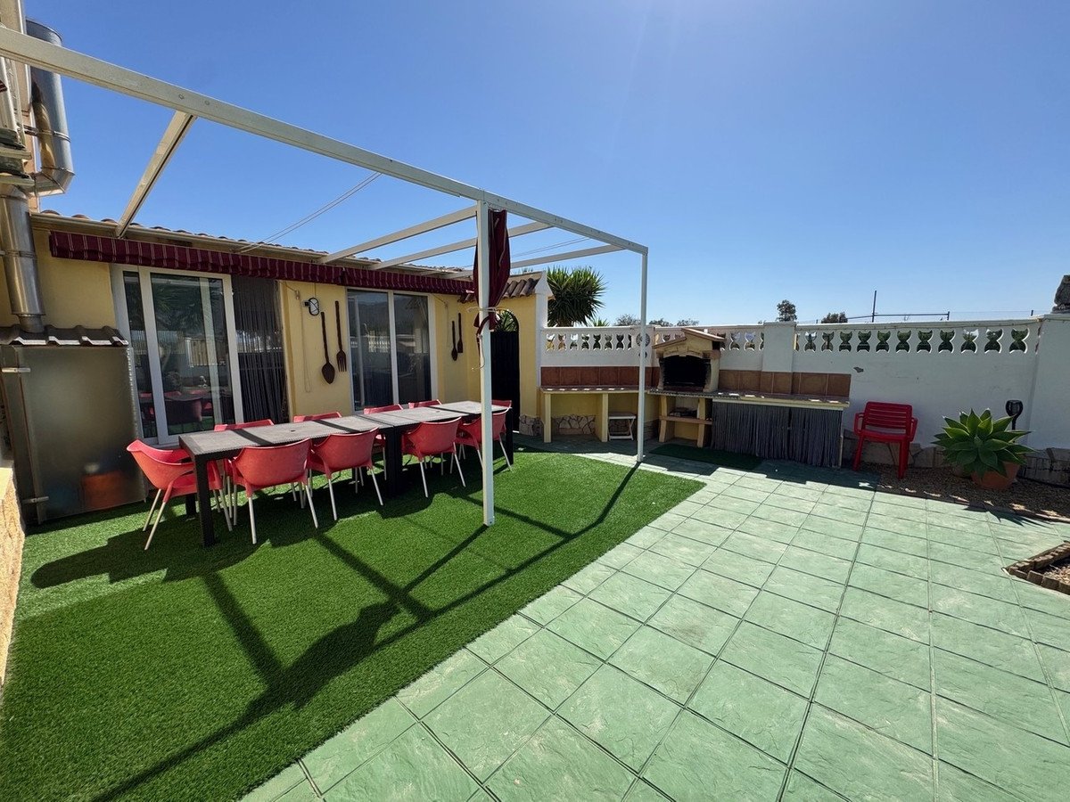 7 Bed Detached Villa in Turre