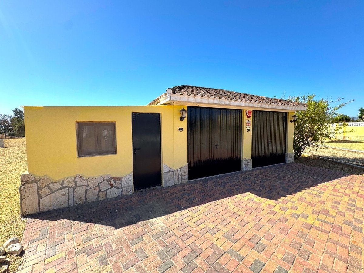 7 Bed Detached Villa in Turre
