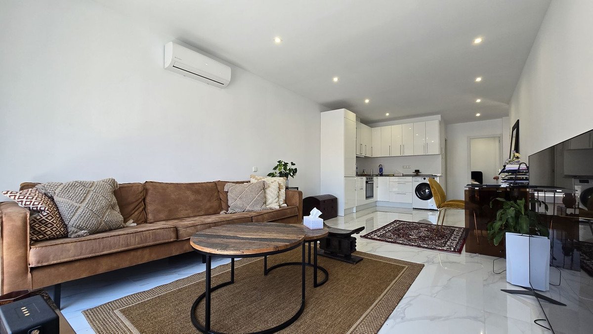 9 Bed Apartment Complex in San Pedro de Alcántara