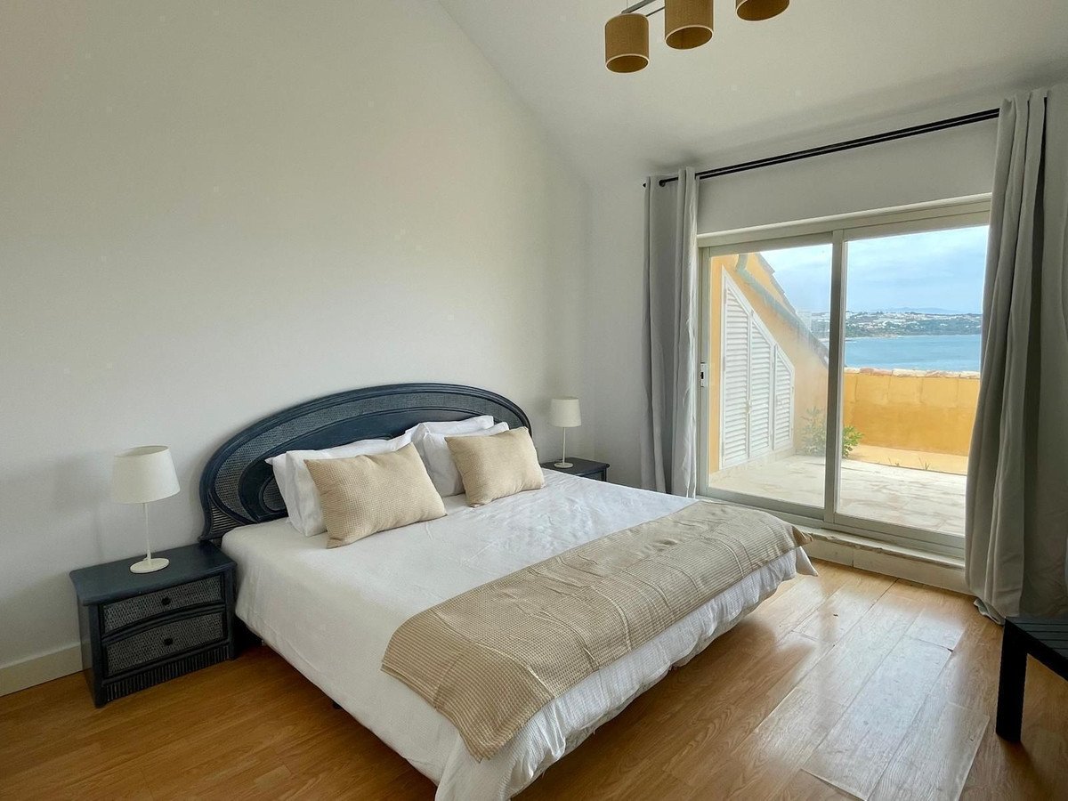 3 Bed Penthouse in Sotogrande Puerto
