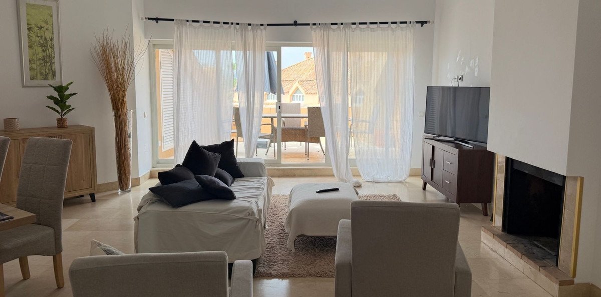 3 Bed Penthouse in Sotogrande Puerto