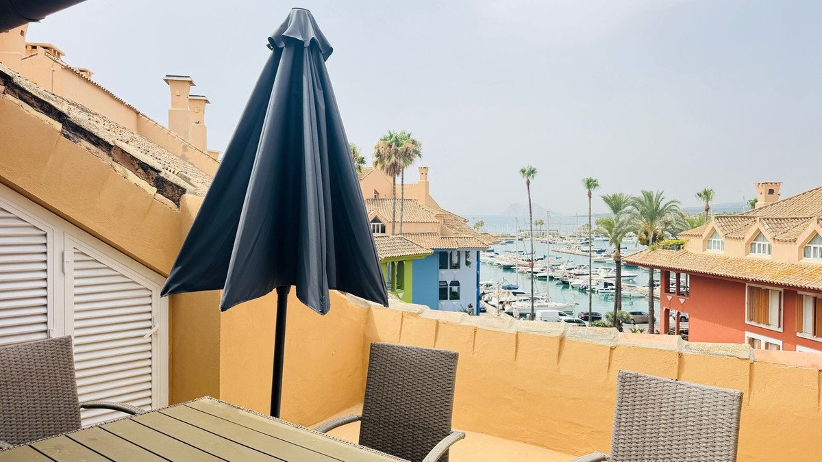 3 Bed Penthouse in Sotogrande Puerto