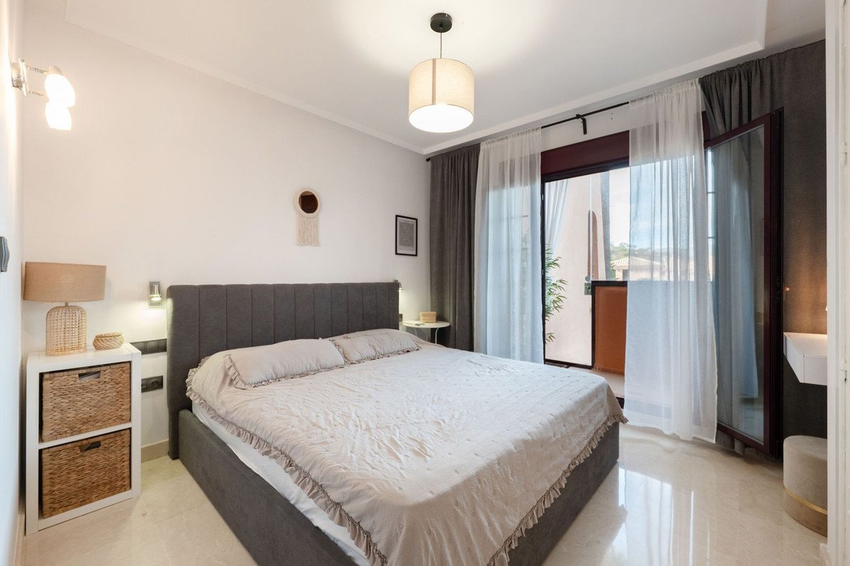 2 Bed Ground Floor Apartment in La Mairena