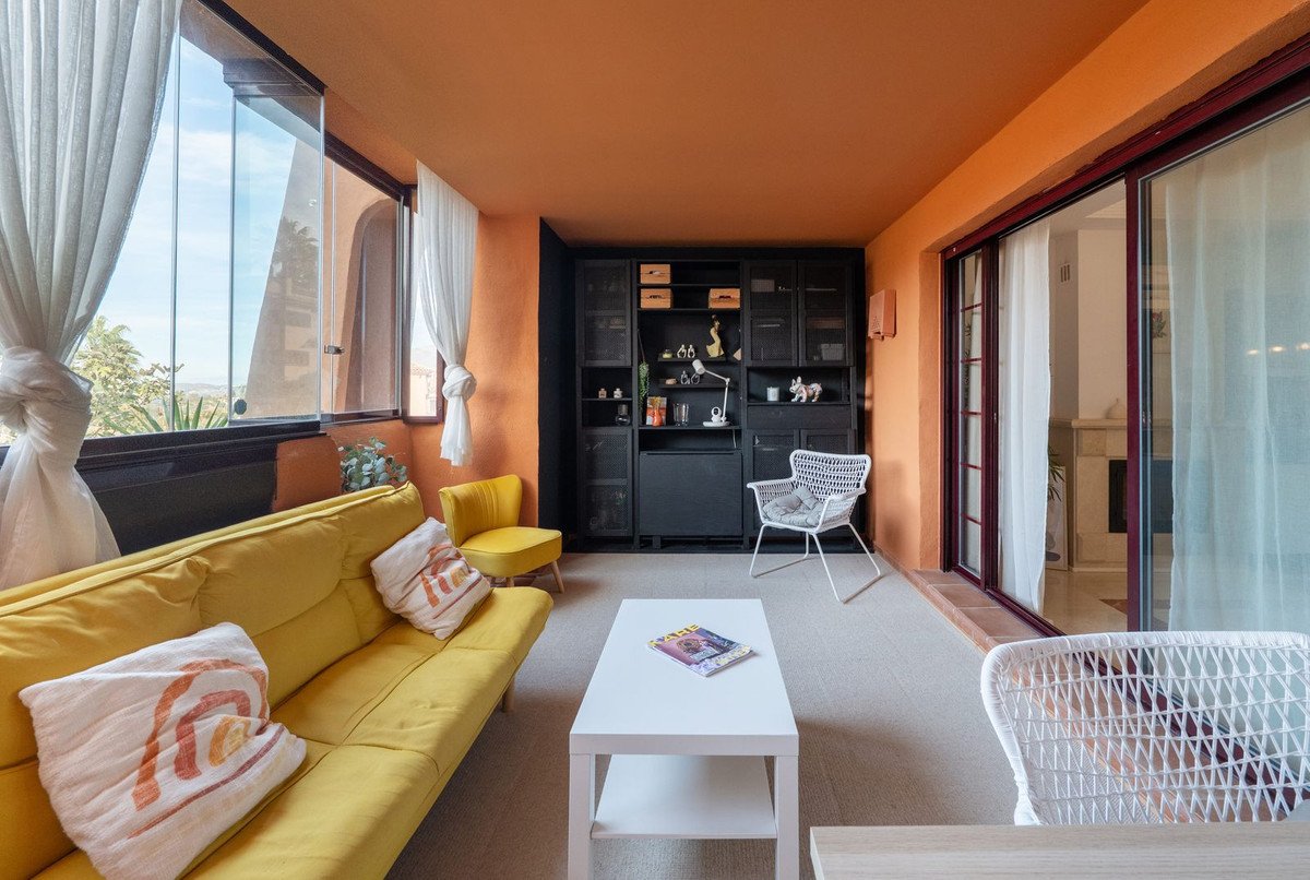 2 Bed Ground Floor Apartment in La Mairena