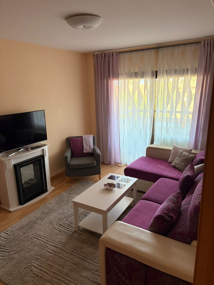 2 Bed Middle Floor Apartment in Marbella