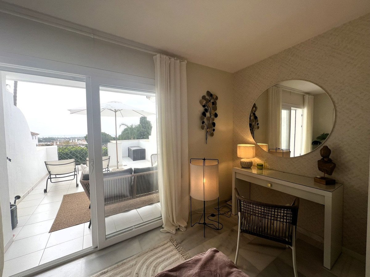 2 Bed Duplex in El Paraiso