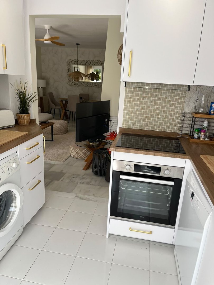 2 Bed Duplex in El Paraiso