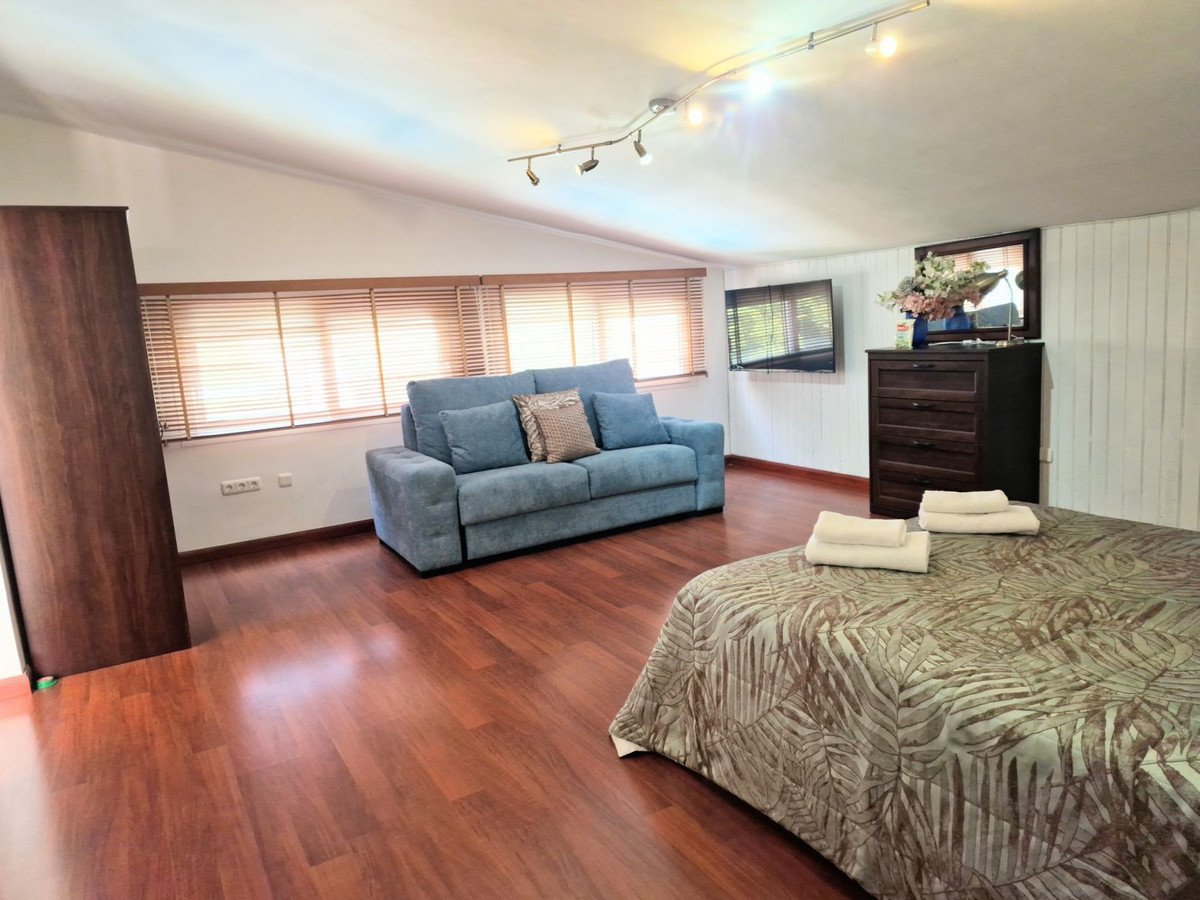 4 Bed Penthouse Duplex in La Carihuela