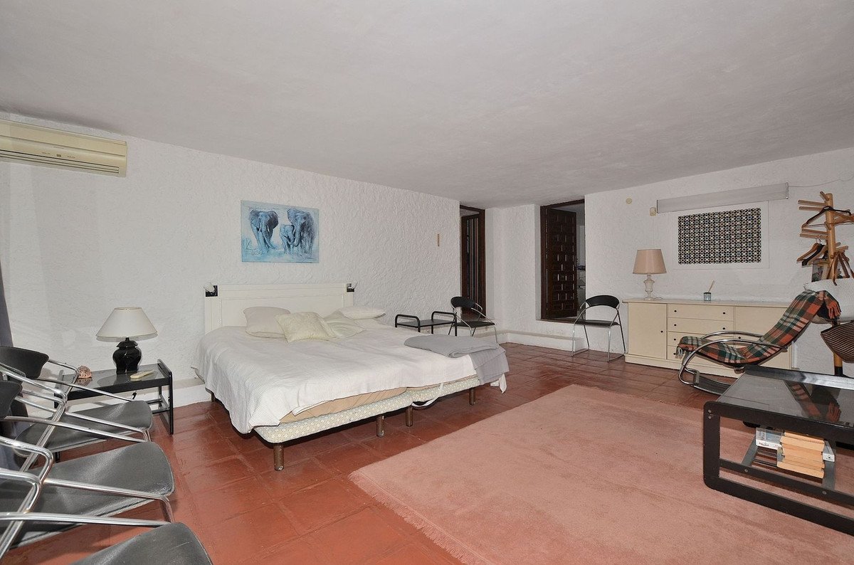 3 Bed Detached Villa in Benalmadena Costa
